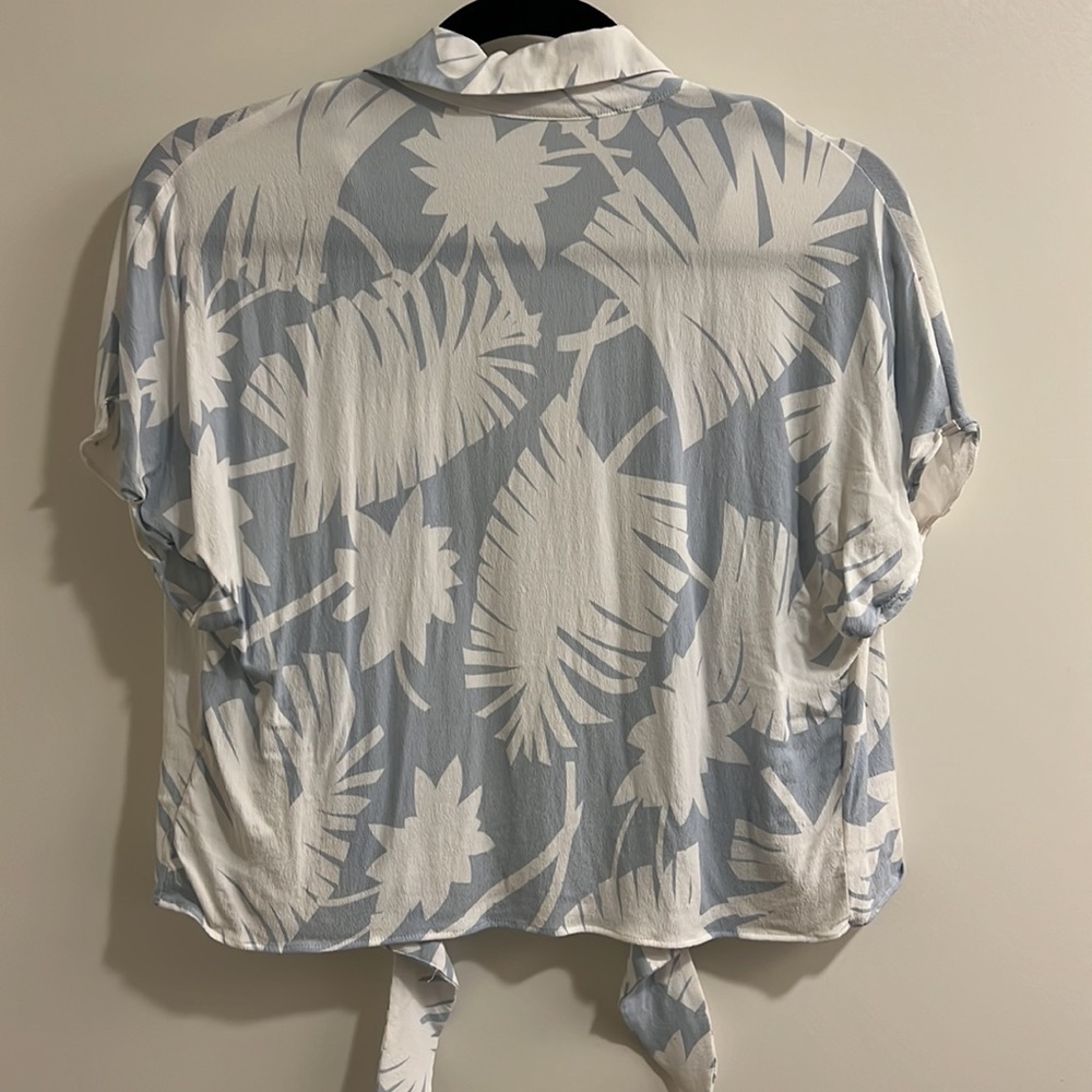 Aritzia Wilfred Free Zola Button Tie Front - image 7